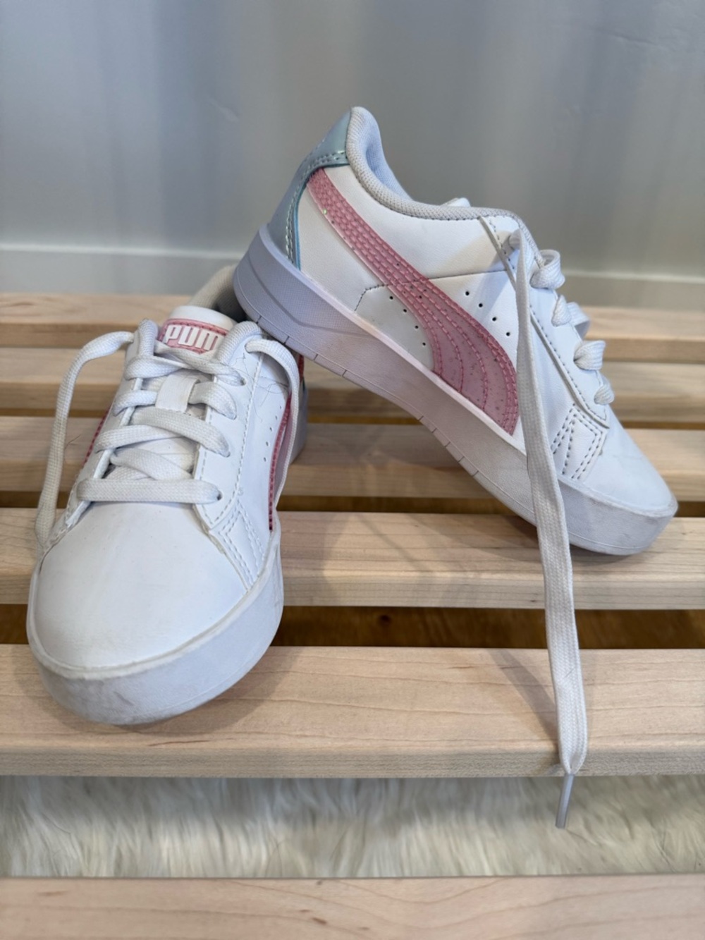 Puma Kids White Sneakers with Pink Stripe and Silver Heel